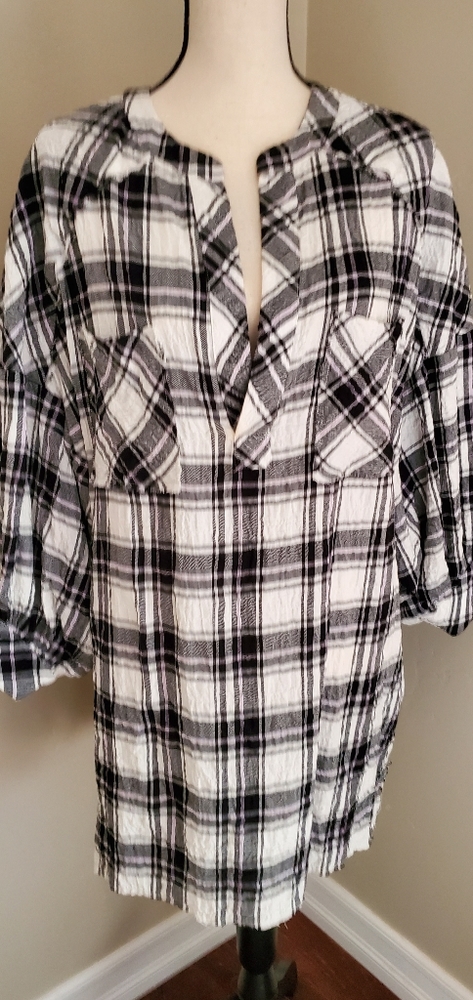 FREE PEOPLE BLACK/WHITE/PURPLE OVERSIZED TUNIC 💜